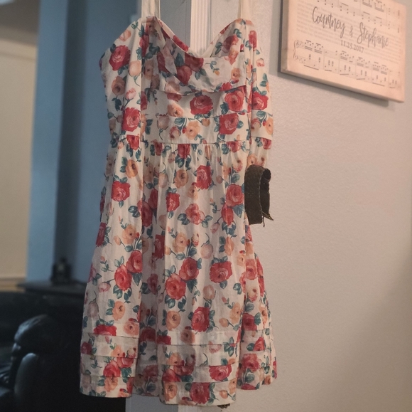 NWT TORRID FLORAL  DRESS WITH BROWN BRAIDED BELT SZ. 26 - Picture 8 of 8